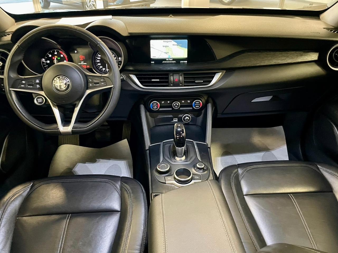 Alfa Romeo Stelvio 2.2 Turbodiesel 160cv AT8 RWD Business