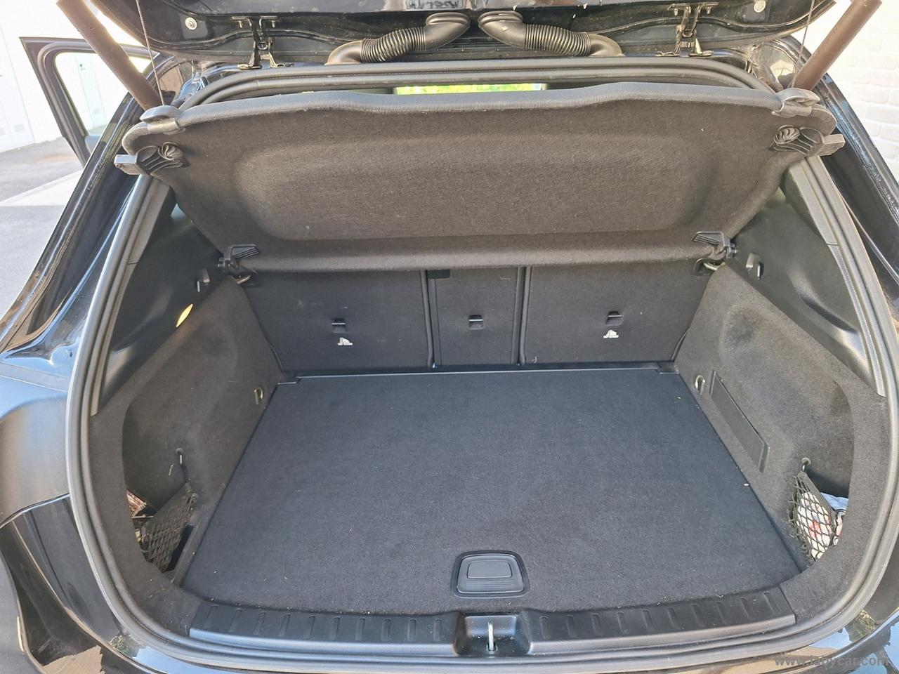 MERCEDES-BENZ GLA 200 d Automatic Sport Plus SERVICE UFFICIALE