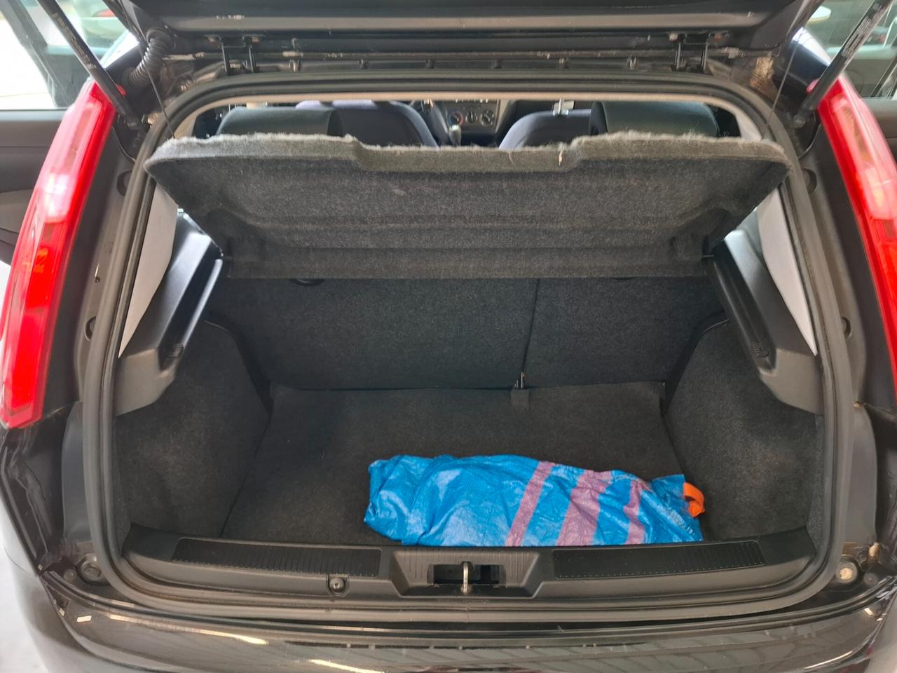 Fiat Grande Punto 1.3 MJT 75 CV 5 porte