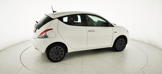 LANCIA Ypsilon 1.0 FireFly 5 porte S&S Hybrid Ecochic Gold