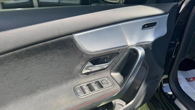 MERCEDES-BENZ A 180 Automatic AMG Line Premium Plus