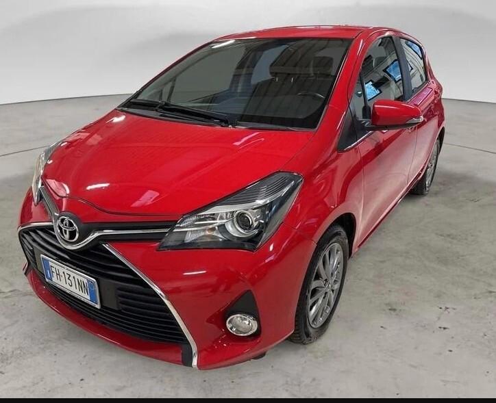 Toyota Yaris 1.5 5 porte Lounge