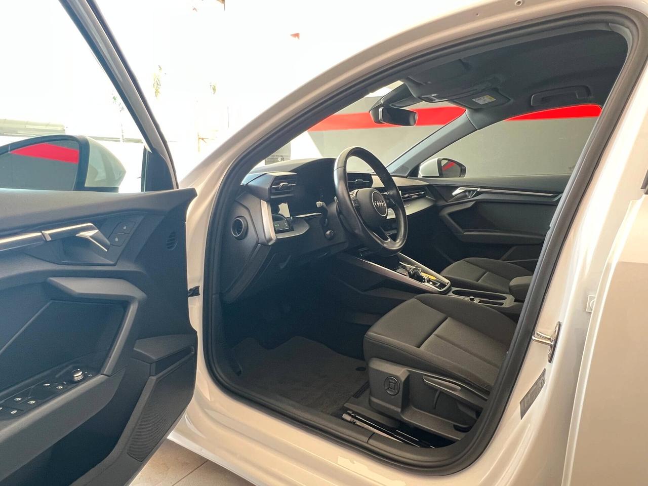 Audi A3 SPB 30 TFSI Business