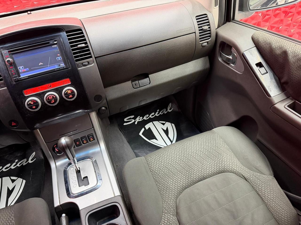 Nissan Navara 2.5 dCi 190CV 4 porte Double Cab LE UNICO PROPRIETARIO