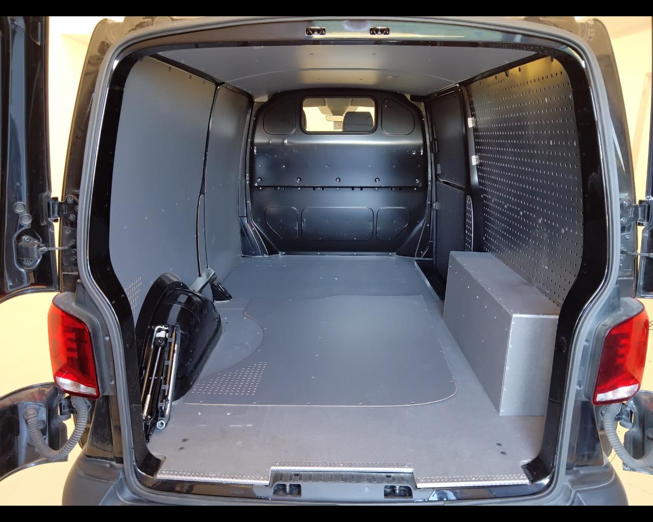 VOLKSWAGEN T6.1 Transporter 28 - T6.1 Transporter 28 2.0 tdi 150cv Busi