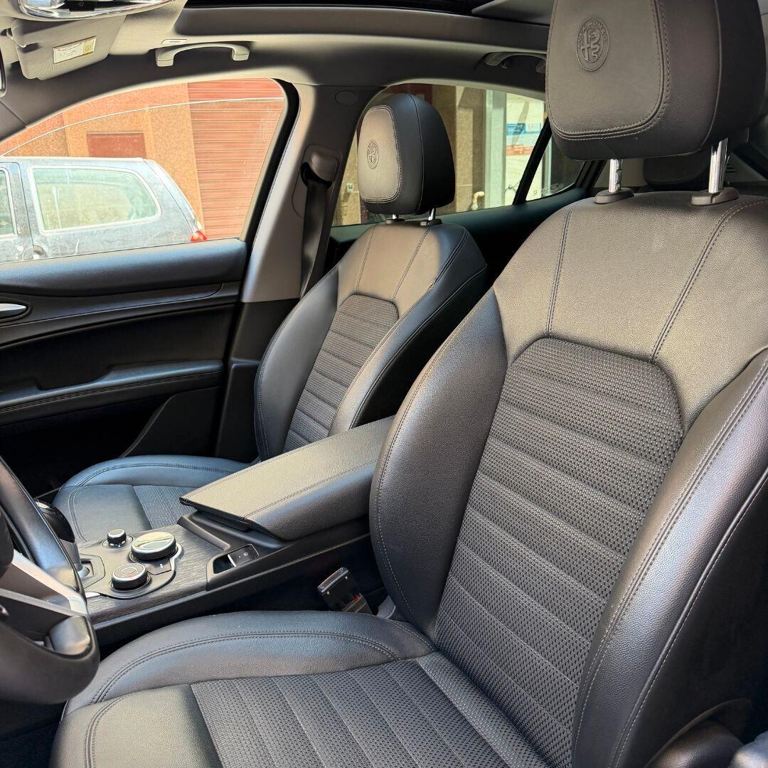 Alfa Romeo Stelvio 2.2 Turbodiesel 210 CV AT8 Q4