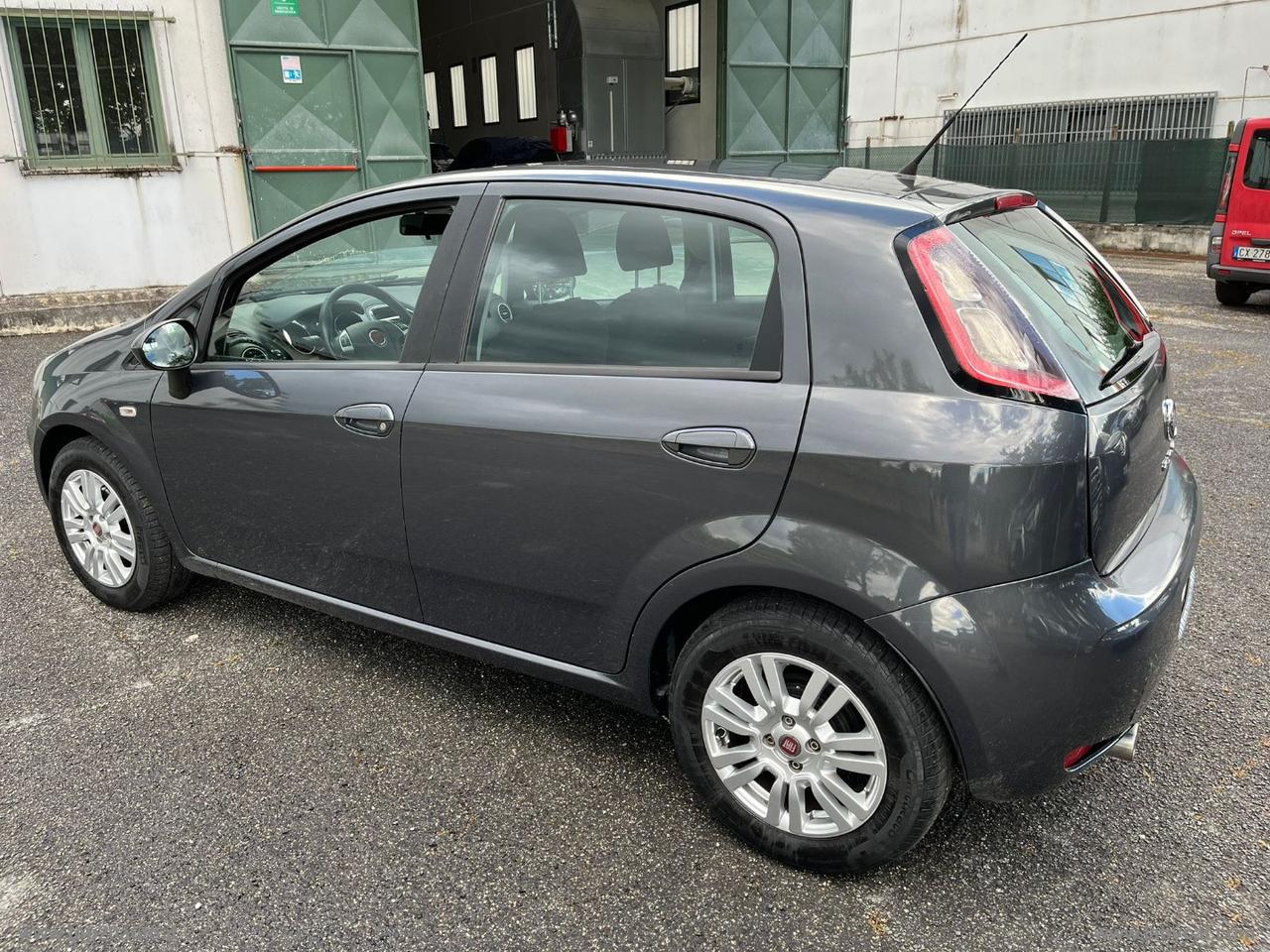 FIAT Punto 1.2 8V 5p. Lounge|EURO 6 |BENZINA - GPL