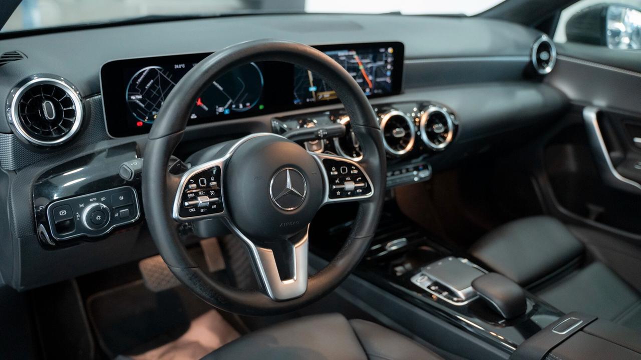 Mercedes-benz A 180 D SPORT XENO NAVI PELLE FULL OPTIONAL