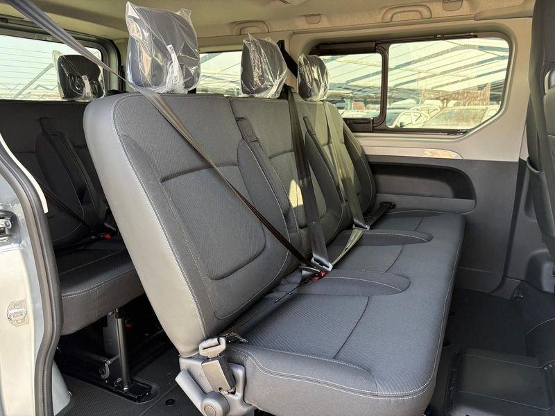 Renault Trafic passenger 2.0 Blue dci 150cv L1H1 Equilibre