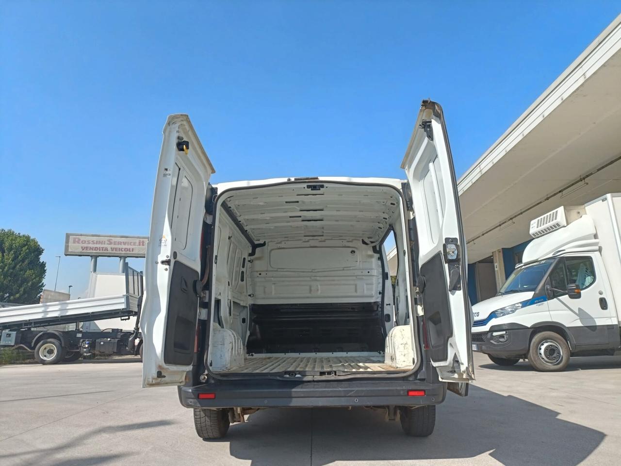 Renault Trafic RENAULT TRAFIC FURGONE L1 H1