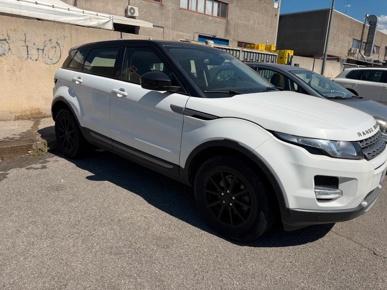 Land Rover Range Evoque 2.2 TD4 5p. Prestige