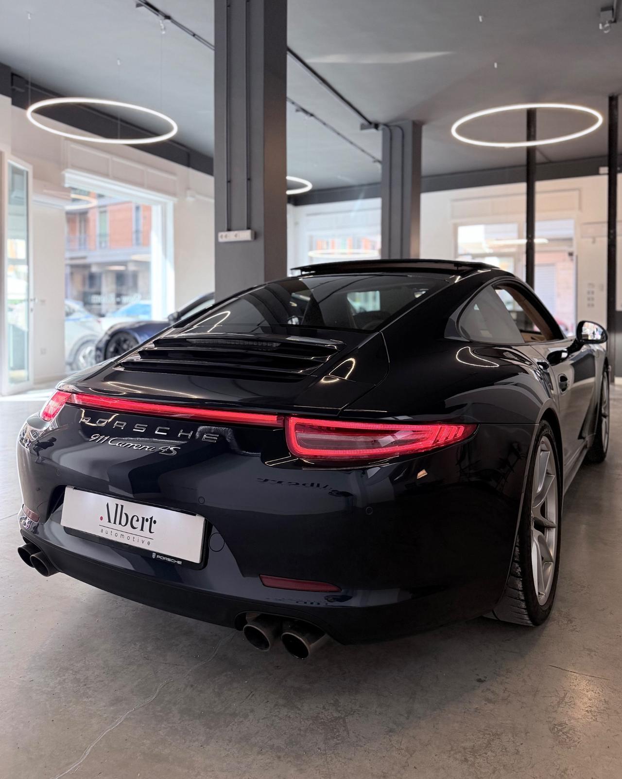 Porsche 911 3.8 Carrera 4S Coupé