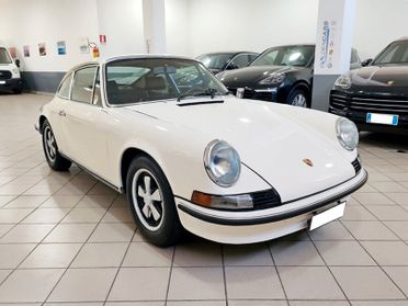 Porsche 911 2.4 S