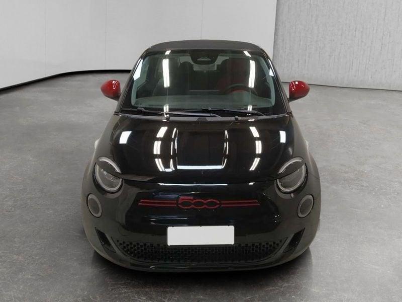 FIAT 500 500e Cabrio 42 kWh (Red)
