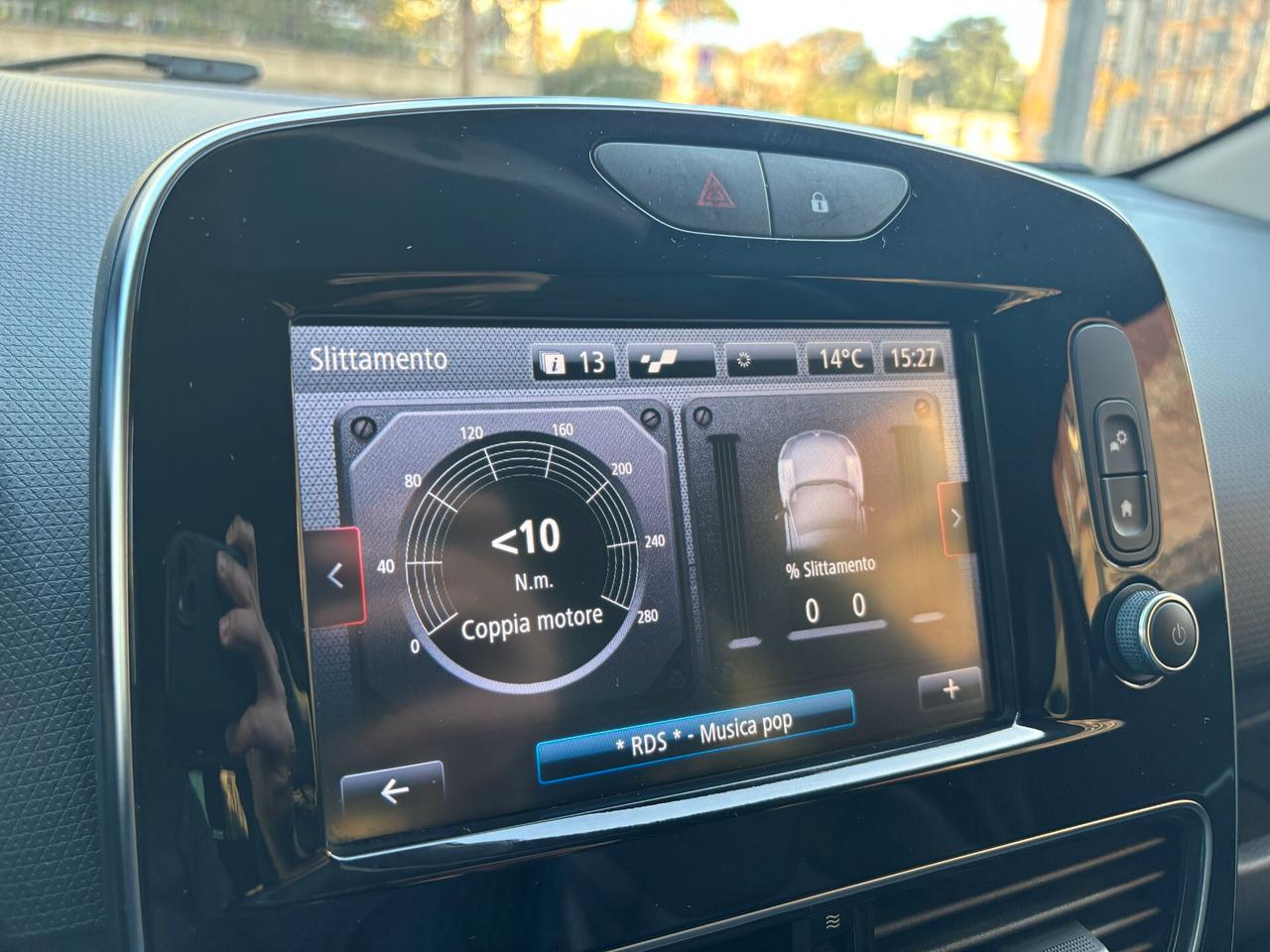 Renault Clio TCe 220CV 5p R.S. Trophy AKRAPOVIC