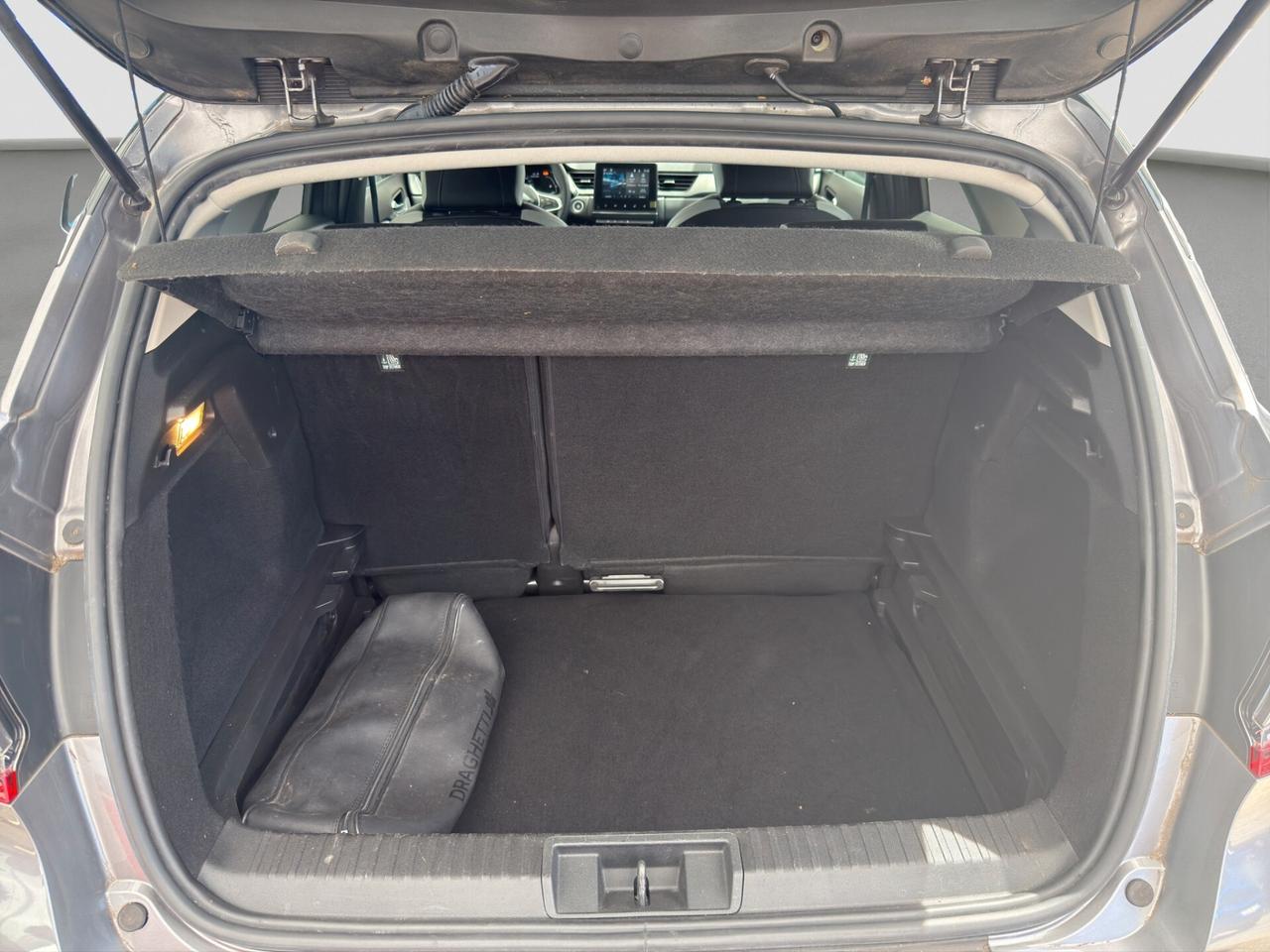 Renault Captur TCe 100 CV Intens