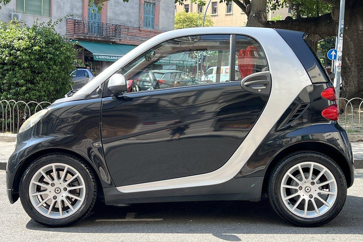 SMART fortwo 1000 52 kW MHD coupé passion
