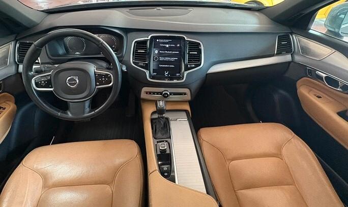 VOLVO XC 90 CAMBIO AUT.4X4 POSTI 7 Diesel 2000 CV 235 Garanzia 12 mesi