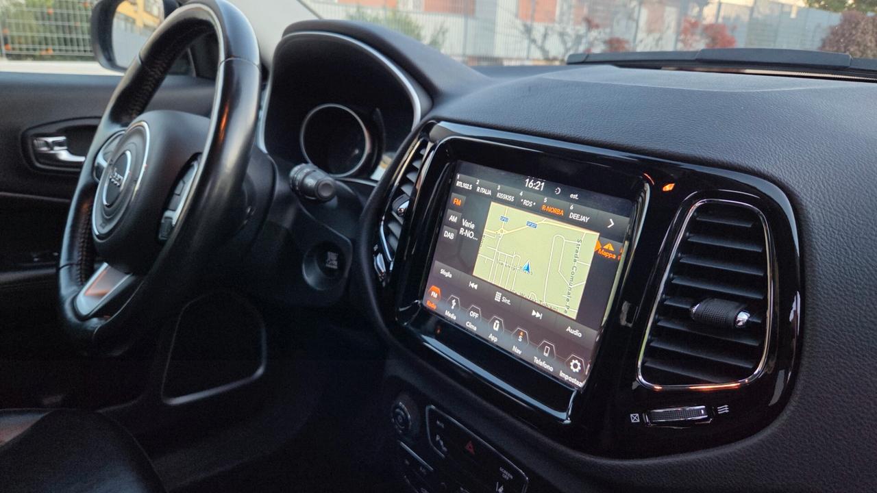 Jeep Compass 2.0 Multijet II aut. 4WD Limited Uni pro