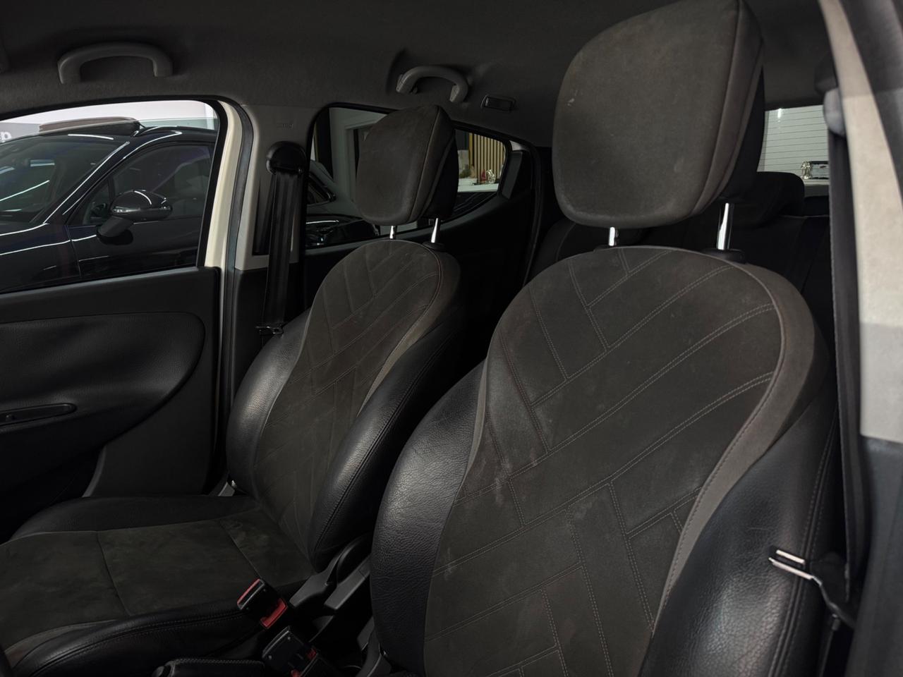 Lancia Ypsilon 1.2 GPL Ecochic Platinum Iper Full