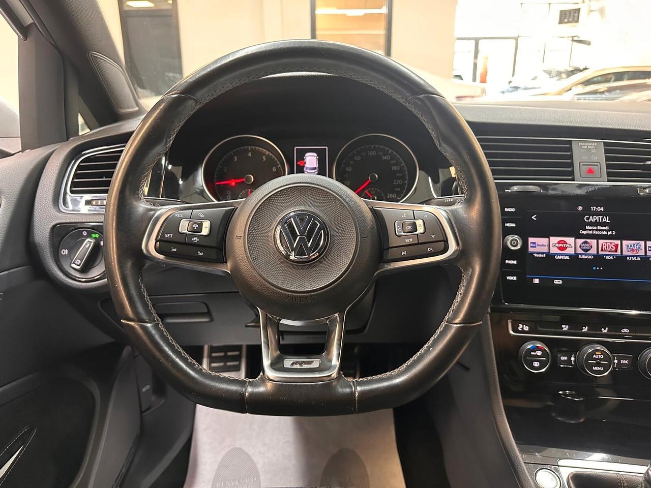 Volkswagen Golf 5p 1.0 tsi R-Line Sport 115cv