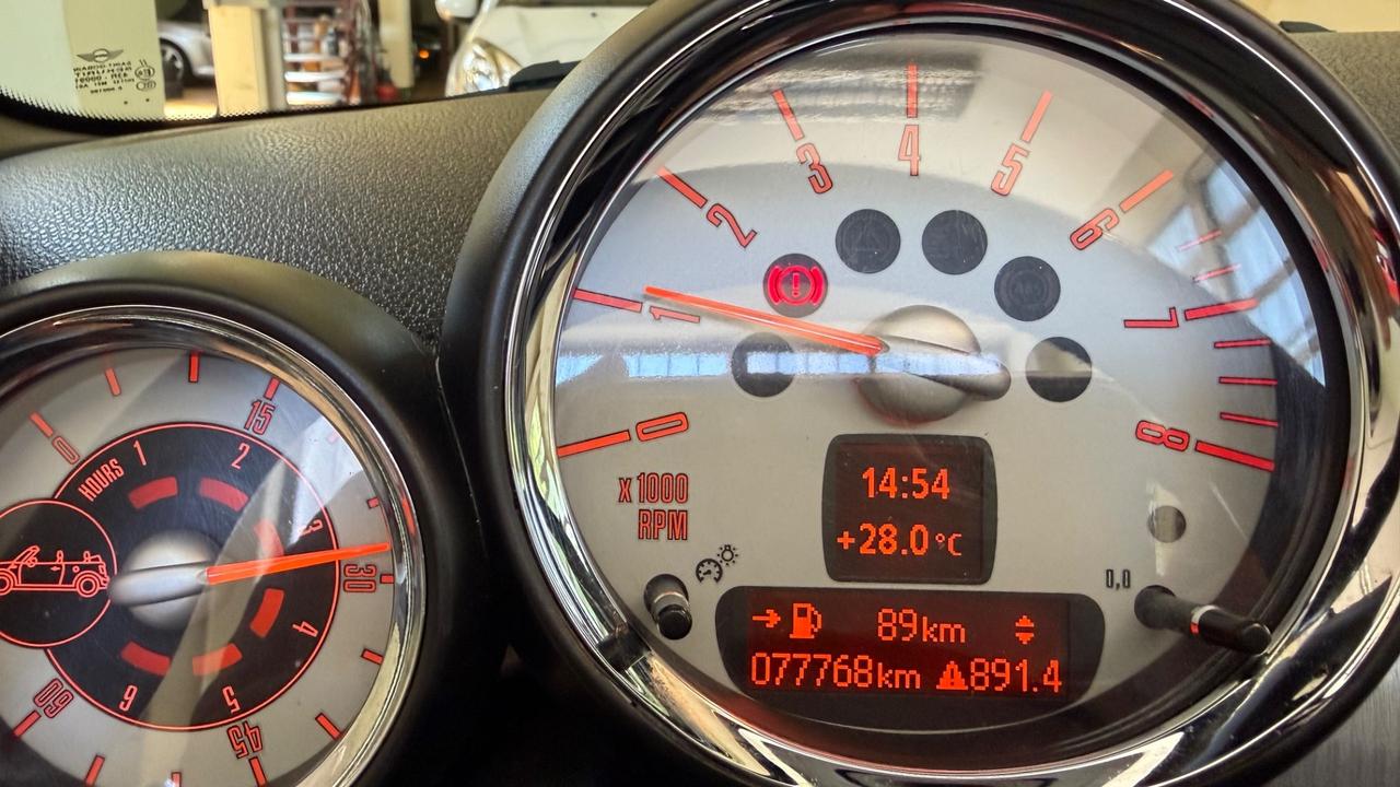 Mini 1.4 16V CABRIO ONE