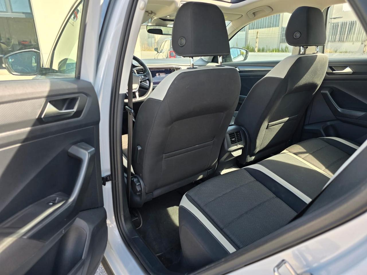 Volkswagen T-Roc 2.0 TDI SCR 150 CV Advanced BlueMotion Technology - TETTO