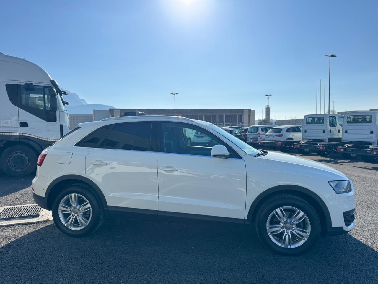 Audi Q3 2.0 TDI Business