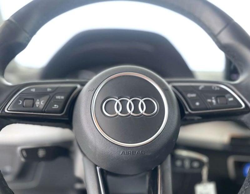 Audi Q2 30 TDI ADMIRED S TRONIC