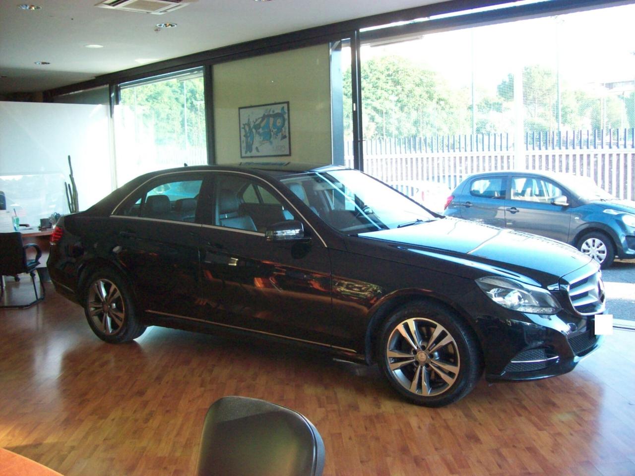 Mercedes-benz E 220 BlueTEC 4Matic Automatic Premium