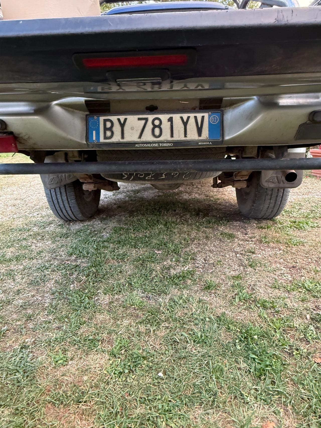 Mitsubishi L200 2.5 TDI 4WD Club Cab Pup. GLS Targ.