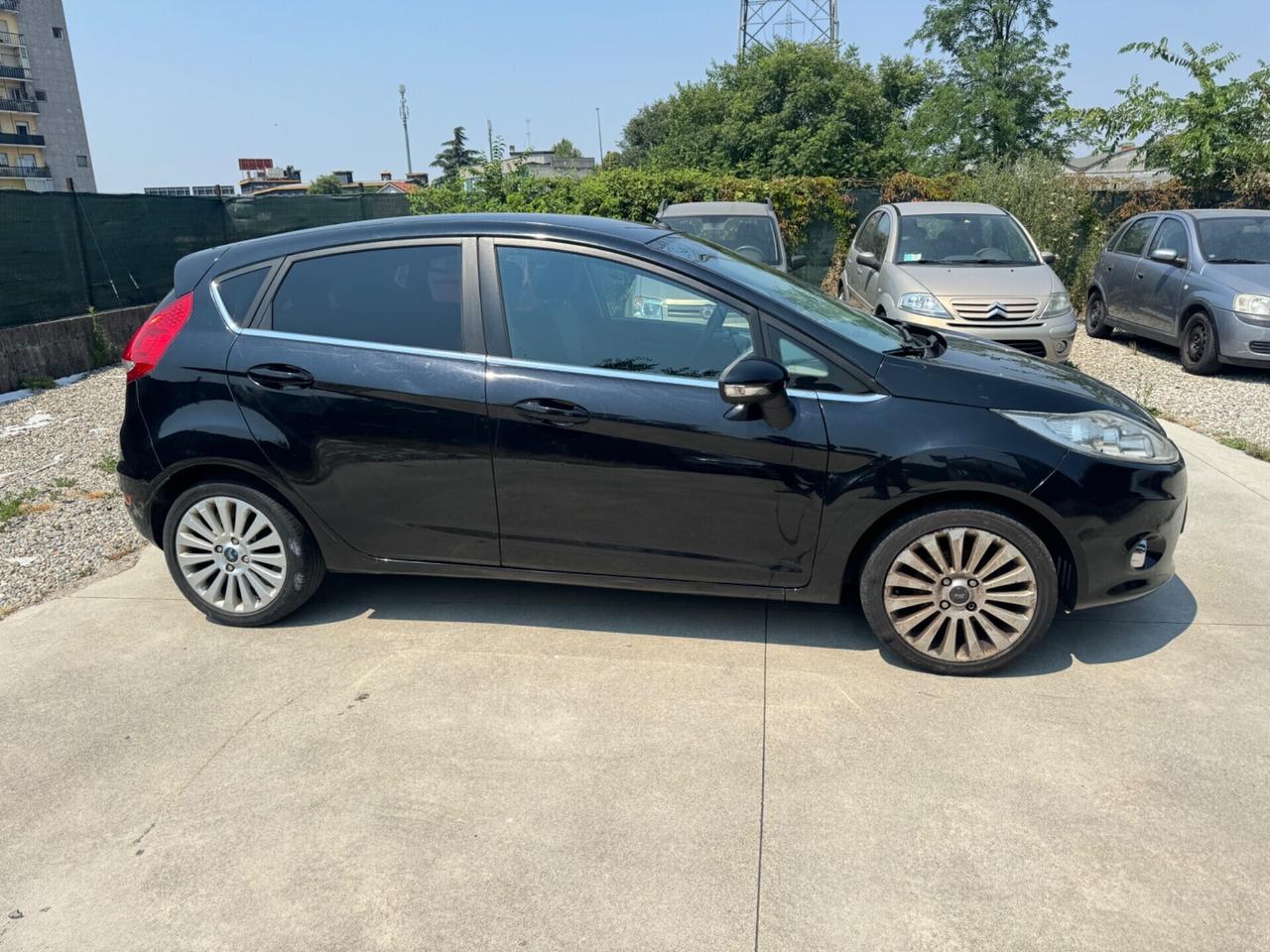 Ford Fiesta 1.4 5 porte Bz.- GPL Titanium