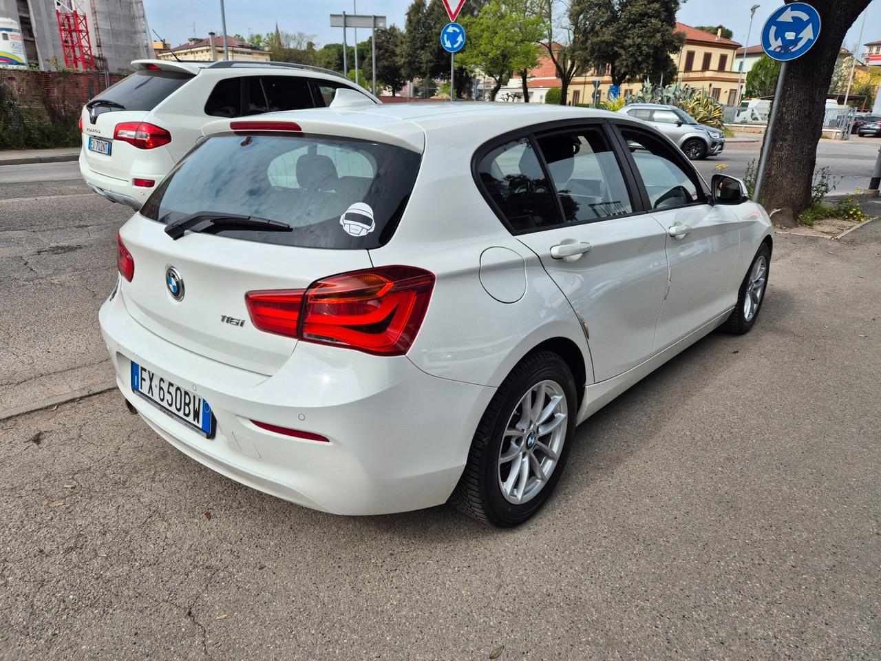 Bmw 116 116i 5p. Advantage