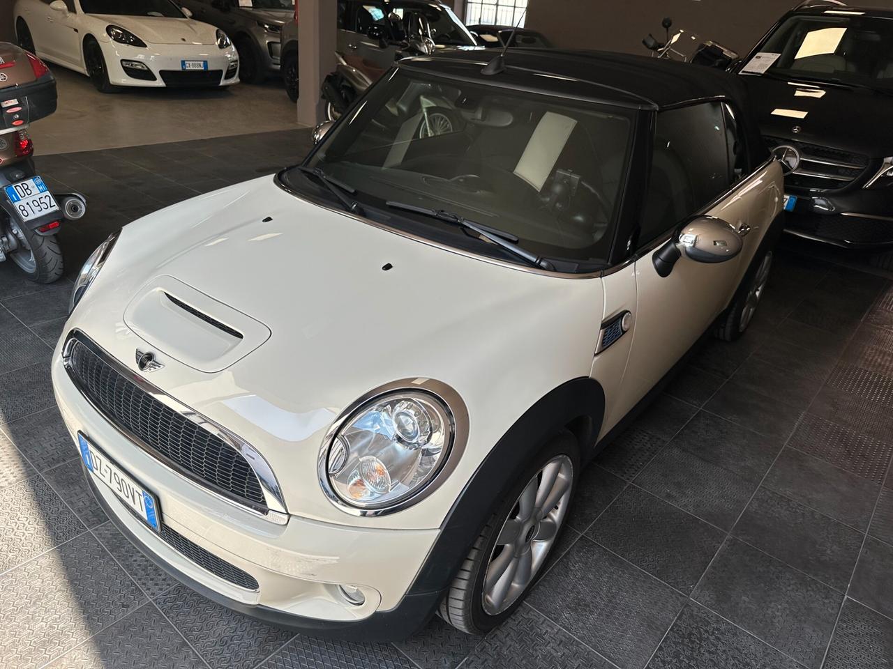 Mini 1.6 Cooper S Cabrio 175cv - Unico Proprietario solo per operatori del settore