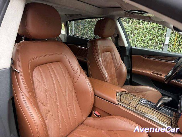 MASERATI Quattroporte Granlusso TETTO APRIBILE TELECAMERA 360 IVA ESP