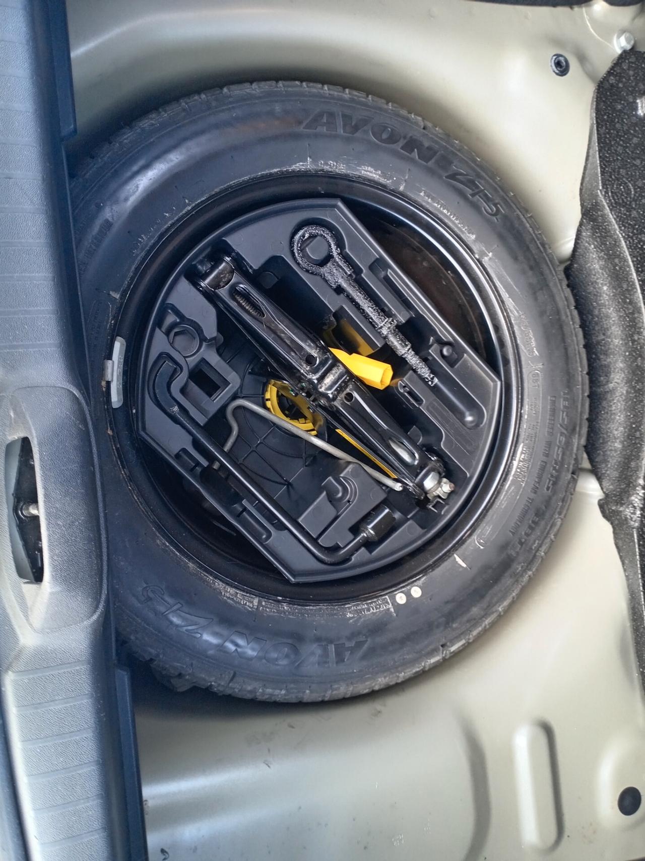 Peugeot 208 1.4 HDi 68 CV 5 porte Active