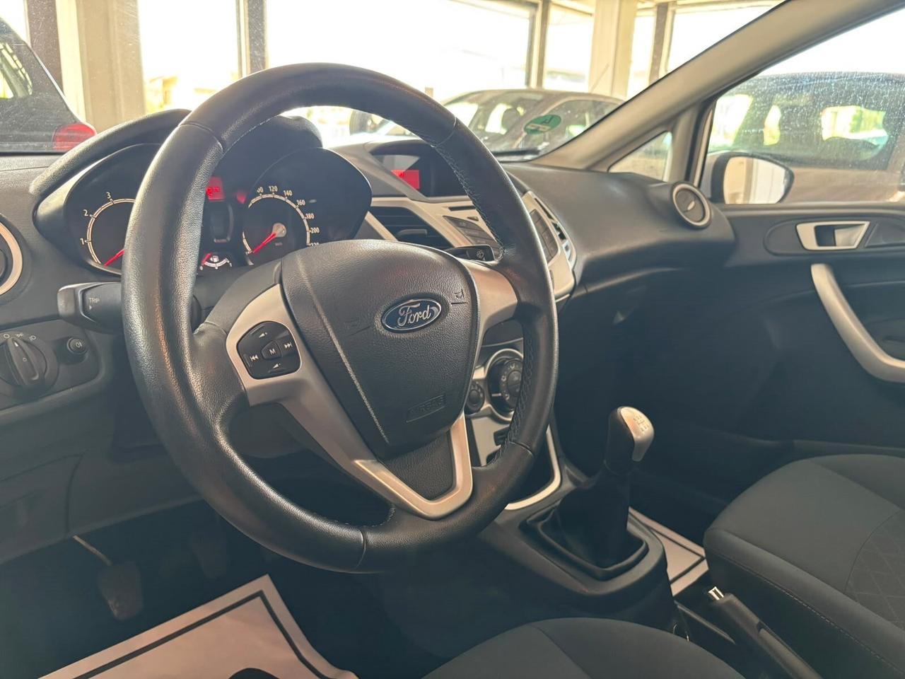 Ford Fiesta 1.2 82 CV 5 porte