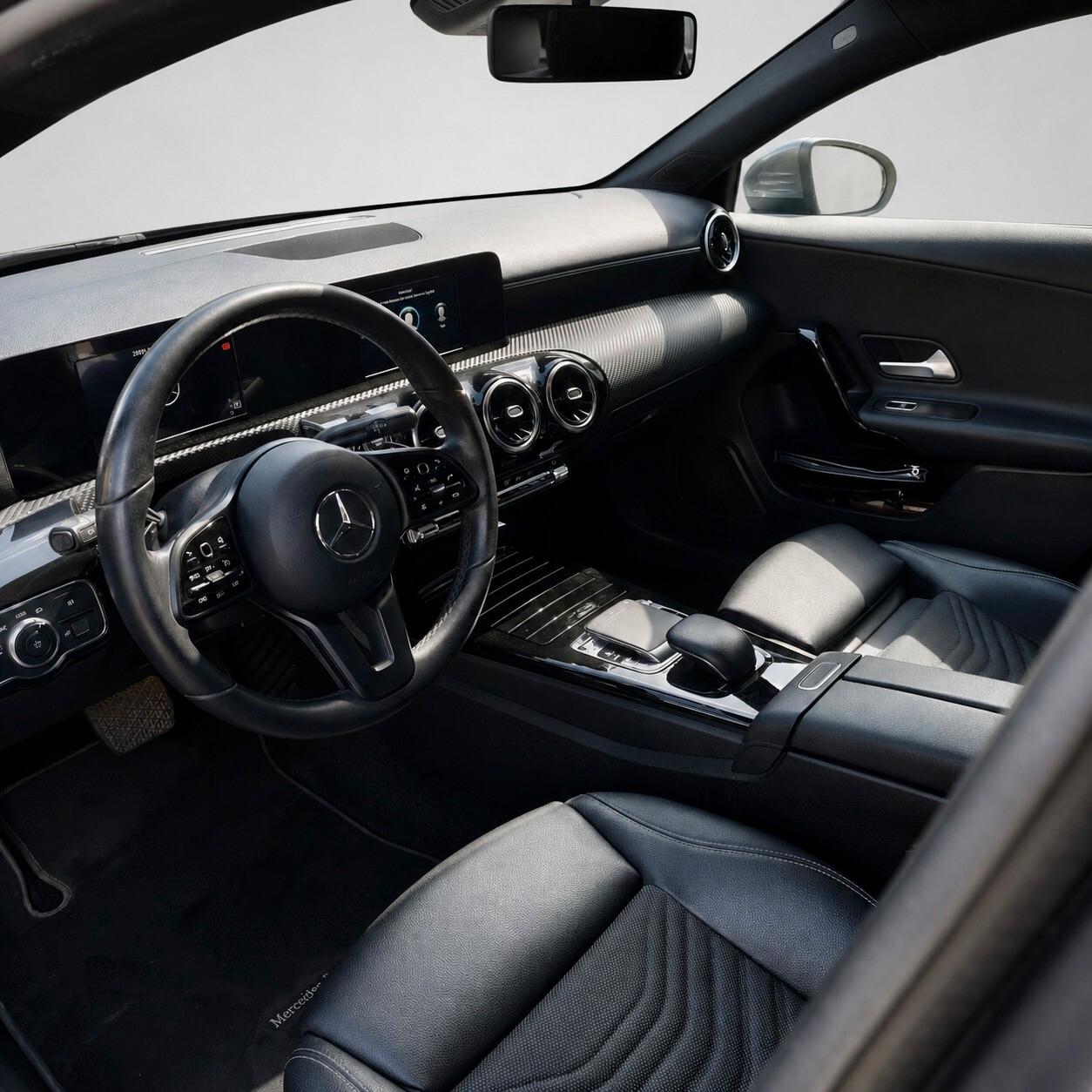 MERCEDES-BENZ CLASSE A 180d W177 BUSINESS AUTO