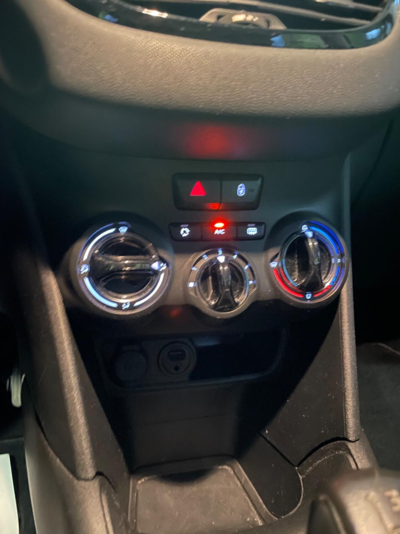 Peugeot 208 1.2 Neopatentati Euro 5