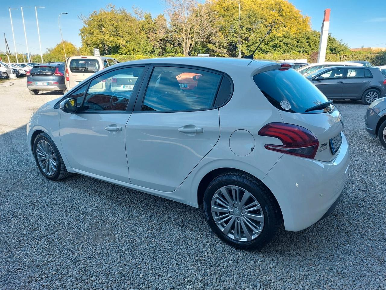 Peugeot 208 PureTech 82 Stop&Start 5 porte Allure