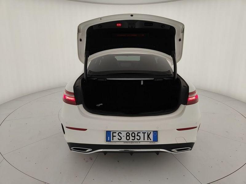 Mercedes-Benz Classe E Cpé E 220 d 4Matic Premium