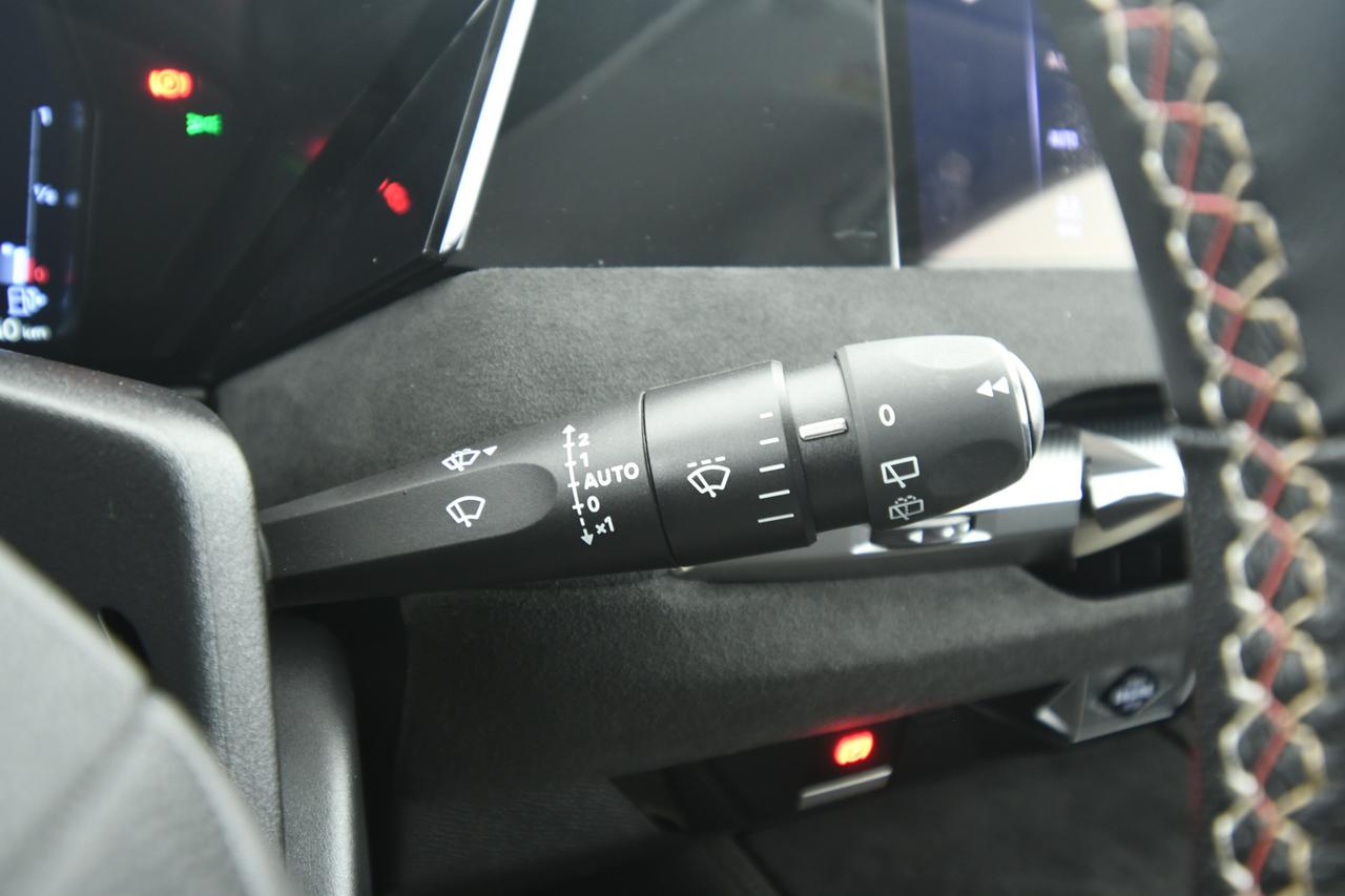 DS DS4 1.5 bluehdi Performance Line 130cv auto CAMERA+LED+HEAD-UP