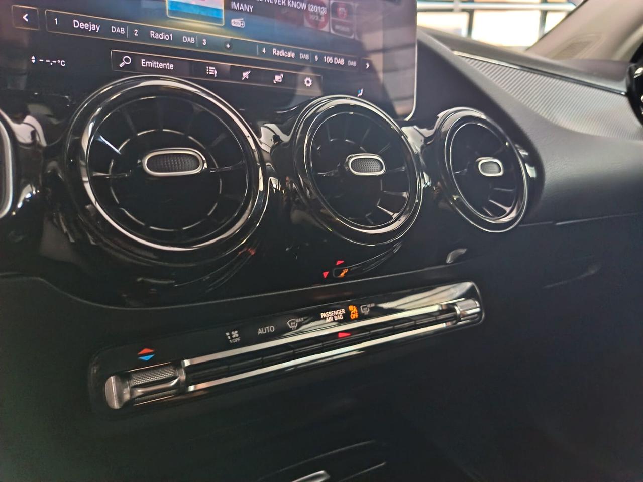 Mercedes-benz GLA 200 d Automatic Business