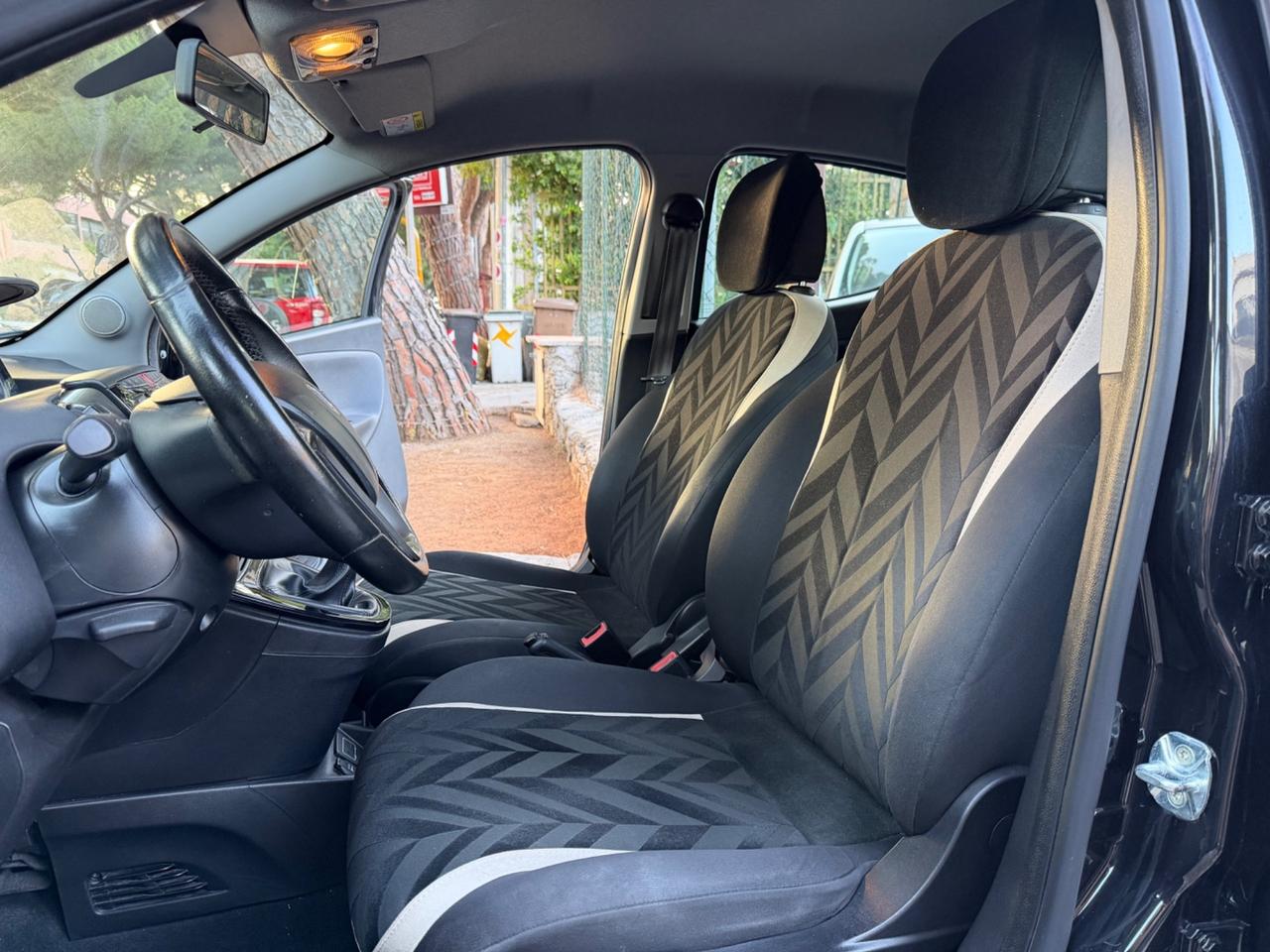 Lancia Ypsilon 1.3 MJT 16V 95 CV 5 porte S&S Gold