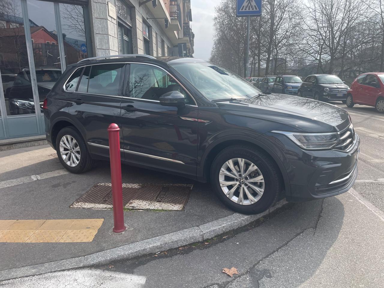 VW Tiguan 2.0TDI 150CV DSG/1PROP/GARANZIA/IVA