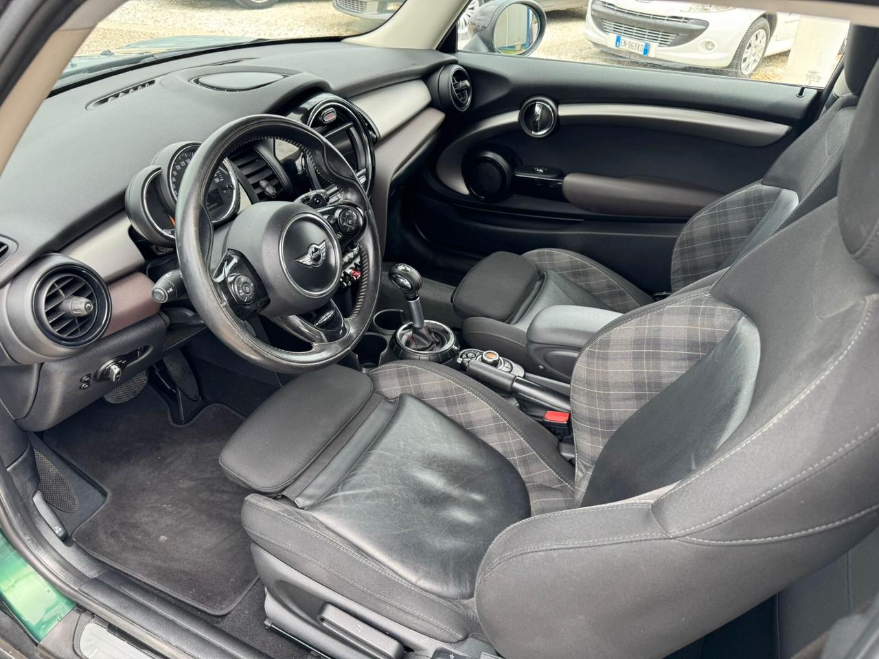 Mini Cooper SD Clubman Mini 2.0 Cooper SD Hype Clubman ALL4 Automatica