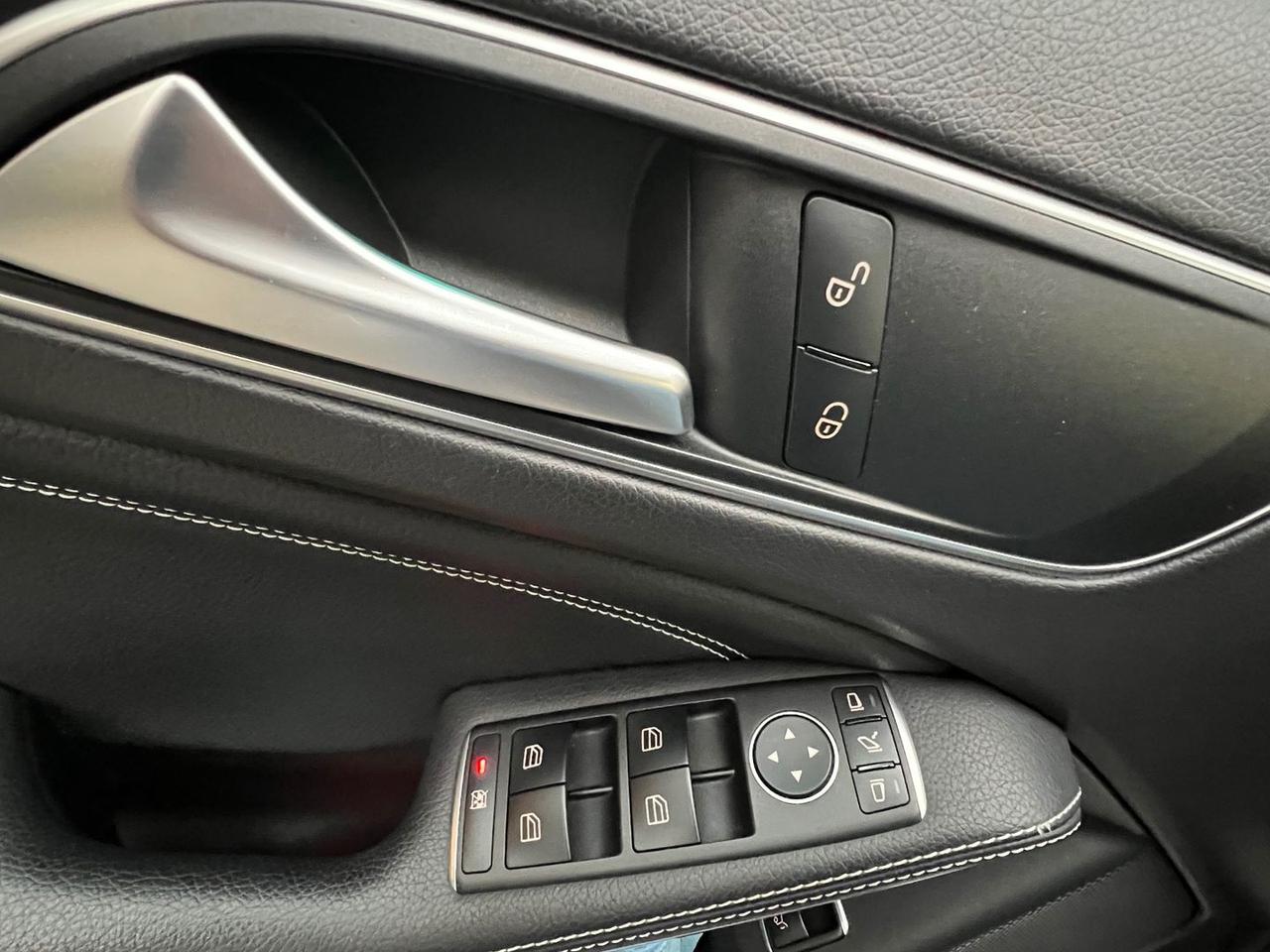 Mercedes-Benz GLA 180 CDI Sport Plus GLA 180 #7898