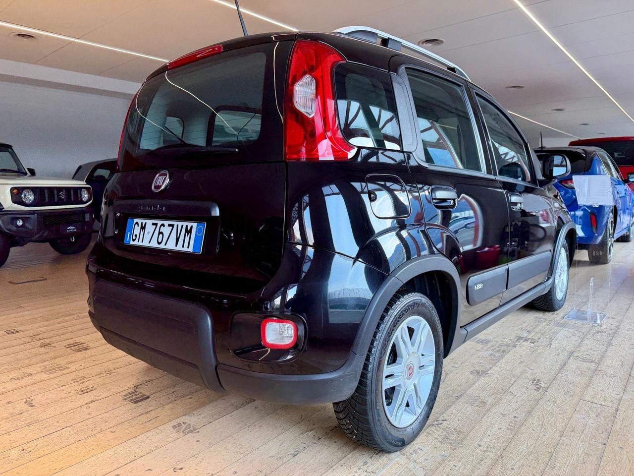 Fiat Panda 1.0 FireFly S&S Hybrid - NEO PATENTATI