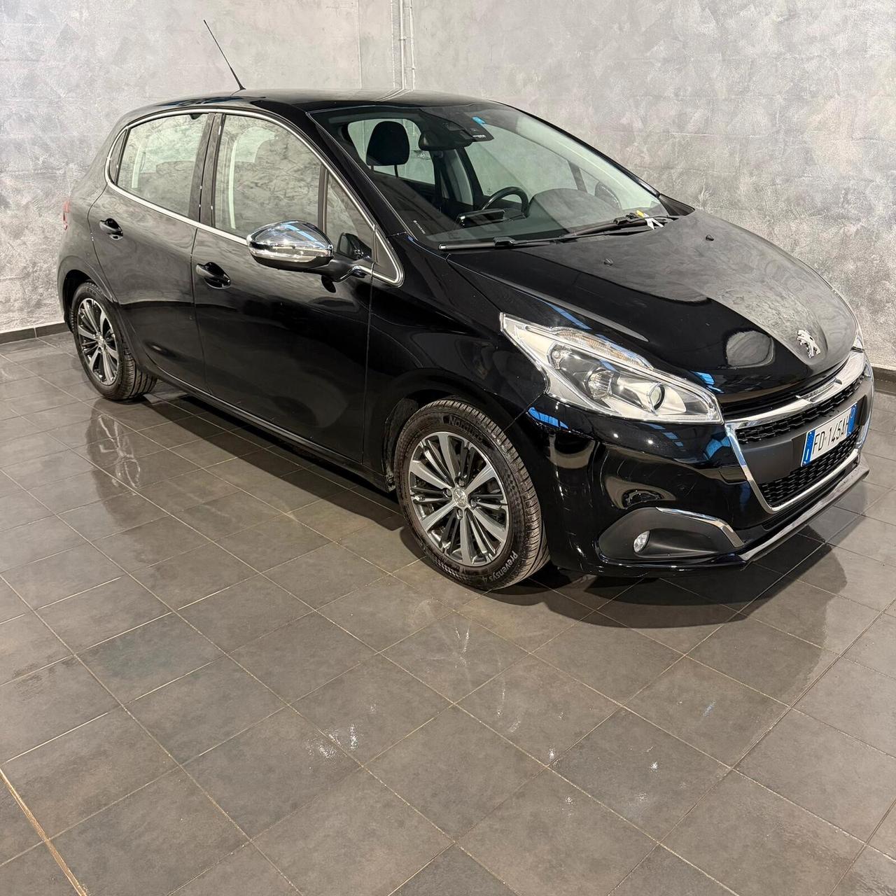 Peugeot 208 1.2 BENZINA EURO 6 Allure