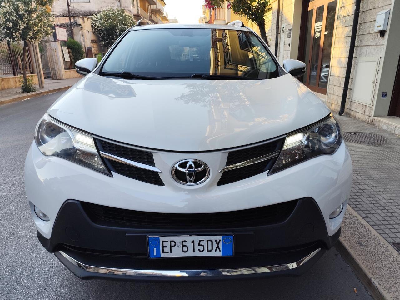 Toyota RAV4 2.2 D-4D 4WD 150CV 4×4